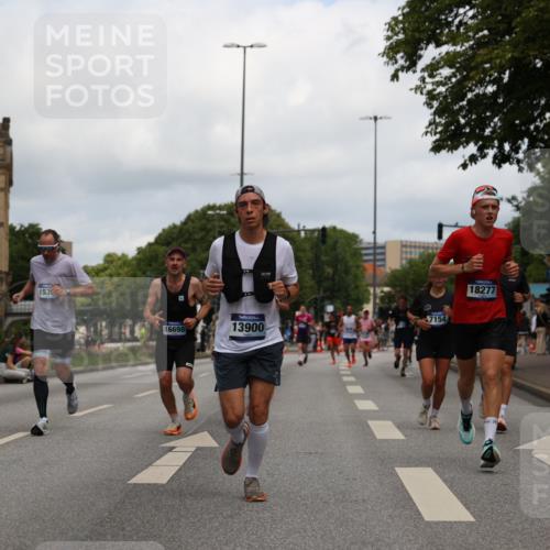 29.06.2025 - hella hamburg halbmarathon Yannick Fuchs http://msf.ph/oto/8214337 29.06.2025 10:32:38 20KM 1042, 1615, 1688, 3480, 3530, 7152, 7154, 7229, 7743, 8002, 8571, 9171, 9643, 9944, 10793, 10922, 11952, 13595, 13900, 14274, 14992, 15303, 15382, 15888, 16698, 17726, 18193, 18276, 18277, 18529, 18584, 18723 meine-sportfotos.de