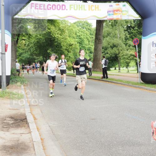 29.06.2025 - hella hamburg halbmarathon MichiJ http://msf.ph/oto/8214393 29.06.2025 10:23:31 Zwischen KM18-KM19 3005, 5152, 5269, 11230, 16417, 17489, 17877 meine-sportfotos.de