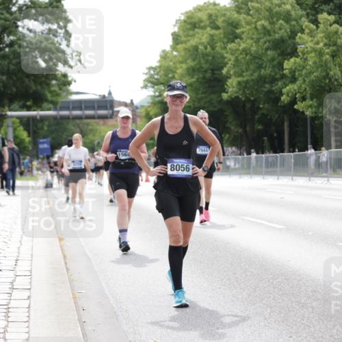 29.06.2025 - hella hamburg halbmarathon Jannik Wohlers http://msf.ph/oto/8214415 29.06.2025 10:26:51 Lombardsbrücke 1530, 2306, 2775, 4358, 5495, 5707, 5825, 6259, 6637, 7234, 7314, 7944, 8281, 9349, 10077, 11110, 11766, 14020, 14021, 15108, 15641, 17049, 17445, 18097, 18976 meine-sportfotos.de