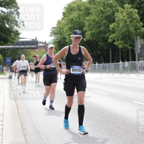 29.06.2025 - hella hamburg halbmarathon Jannik Wohlers http://msf.ph/oto/8214680 29.06.2025 10:26:52 Lombardsbrücke 1530, 2306, 2775, 5495, 5707, 5825, 6259, 7234, 7314, 7944, 8281, 9349, 10077, 11766, 14020, 14021, 15108, 15641, 17049, 17445, 18097, 18976 meine-sportfotos.de