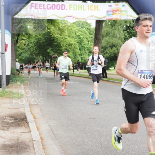 29.06.2025 - hella hamburg halbmarathon MichiJ http://msf.ph/oto/8214764 29.06.2025 10:23:33 Zwischen KM18-KM19 3005, 4477, 5152, 11230, 14069, 16417, 17489 meine-sportfotos.de