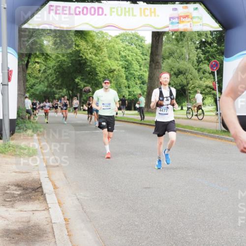 29.06.2025 - hella hamburg halbmarathon MichiJ http://msf.ph/oto/8214825 29.06.2025 10:23:33 Zwischen KM18-KM19 3005, 4477, 5152, 11230, 14069, 16417, 17489 meine-sportfotos.de