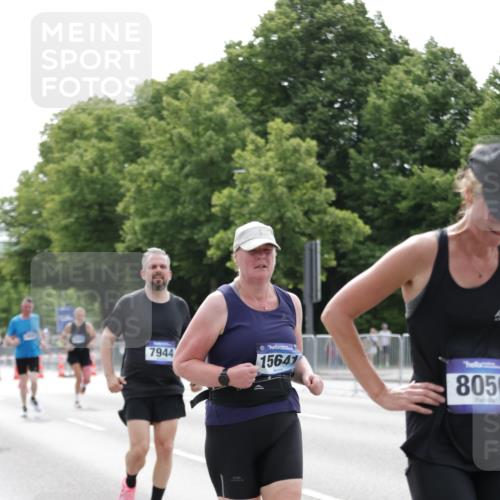 29.06.2025 - hella hamburg halbmarathon Jannik Wohlers http://msf.ph/oto/8214843 29.06.2025 10:26:54 Lombardsbrücke 1530, 2306, 2775, 5707, 5825, 6259, 7234, 7314, 7944, 8281, 9349, 10077, 11256, 11766, 14020, 14021, 15641, 17445, 18097, 18976 meine-sportfotos.de