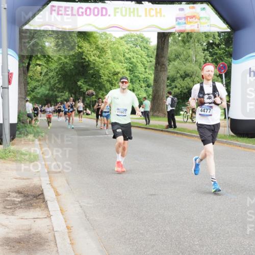 29.06.2025 - hella hamburg halbmarathon MichiJ http://msf.ph/oto/8214944 29.06.2025 10:23:34 Zwischen KM18-KM19 3005, 4477, 5152, 11230, 11661, 14069, 17489 meine-sportfotos.de