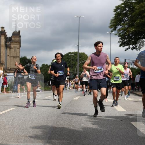 29.06.2025 - hella hamburg halbmarathon Yannick Fuchs http://msf.ph/oto/8214948 29.06.2025 10:45:33 20KM 1335, 2636, 2718, 2823, 2946, 4033, 4297, 4404, 4839, 4967, 5087, 5336, 5600, 5820, 6776, 7224, 7786, 7943, 8413, 8856, 8930, 8989, 9074, 9214, 9476, 9656, 9739, 9793, 9869, 9959, 10057, 10508, 10667, 10691, 10868, 11124, 11625, 12224, 12450, 13403, 13707, 13726, 13799, 14012, 14248, 14458, 14865, 14994, 15426, 15496, 15643, 15899, 16666, 16907, 17131, 17530, 17682, 17962, 17978, 18019, 18820, 19020, 19053 meine-sportfotos.de