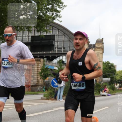 29.06.2025 - hella hamburg halbmarathon Yannick Fuchs http://msf.ph/oto/8214962 29.06.2025 10:32:40 20KM 1042, 1615, 1688, 3480, 3530, 7152, 7154, 7229, 7743, 8002, 8571, 9171, 9643, 10793, 11952, 13595, 13900, 14274, 14992, 15303, 15382, 15888, 16698, 17726, 18193, 18276, 18277, 18529, 18584, 18723 meine-sportfotos.de