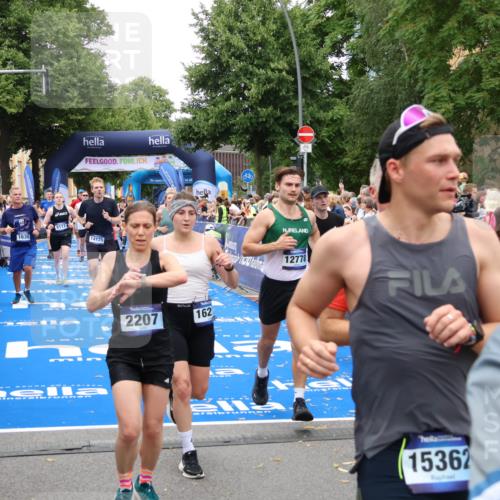 29.06.2025 - hella hamburg halbmarathon Zöllner http://msf.ph/oto/8214985 29.06.2025 10:51:06 Ziel 1630, 2207, 4077, 4816, 8117, 8261, 8508, 8704, 10215, 10508, 10603, 12778, 13008, 14125, 16285, 17221, 17384, 18066, 18350 meine-sportfotos.de