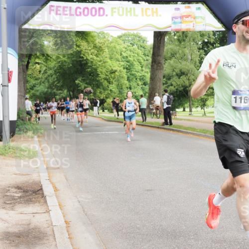 29.06.2025 - hella hamburg halbmarathon MichiJ http://msf.ph/oto/8215302 29.06.2025 10:23:35 Zwischen KM18-KM19 3005, 4477, 5152, 11661, 14069, 17489 meine-sportfotos.de
