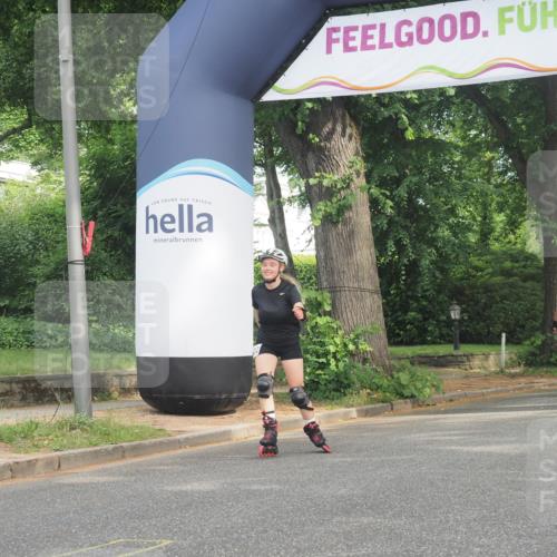 29.06.2025 - hella hamburg halbmarathon KatJ http://msf.ph/oto/8215415 29.06.2025 09:35:57 Zwischen KM18-KM19  meine-sportfotos.de
