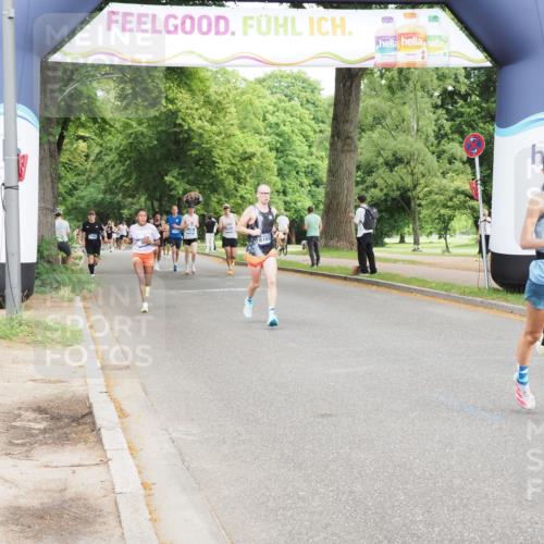 29.06.2025 - hella hamburg halbmarathon MichiJ http://msf.ph/oto/8215836 29.06.2025 10:23:38 Zwischen KM18-KM19 57, 4477, 5048, 5152, 9519, 11661, 14069, 17489 meine-sportfotos.de
