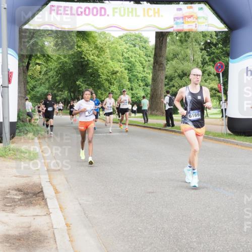 29.06.2025 - hella hamburg halbmarathon MichiJ http://msf.ph/oto/8216178 29.06.2025 10:23:40 Zwischen KM18-KM19 57, 4477, 5048, 6169, 9519, 11661, 14069 meine-sportfotos.de