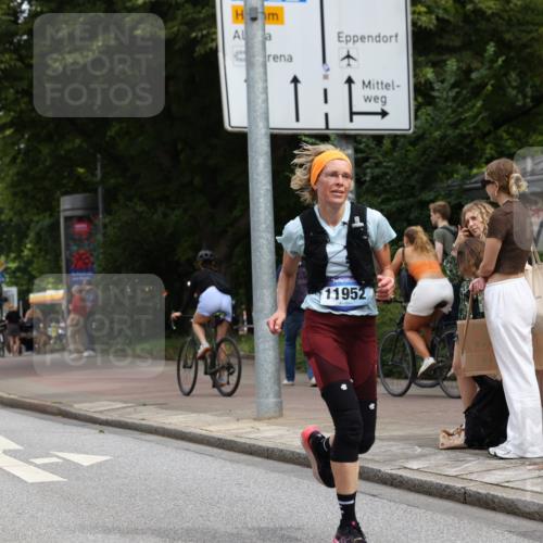 29.06.2025 - hella hamburg halbmarathon Yannick Fuchs http://msf.ph/oto/8216660 29.06.2025 10:32:51 20KM 1042, 1615, 1688, 1710, 2296, 2745, 3530, 4148, 7152, 7154, 7229, 7743, 8002, 8091, 8571, 9171, 9643, 11049, 11952, 12915, 14274, 14688, 14992, 15382, 16075, 17623, 18276, 18529, 18584, 18723 meine-sportfotos.de