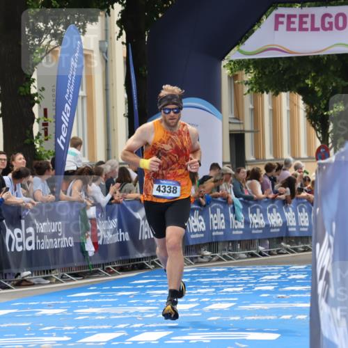 29.06.2025 - hella hamburg halbmarathon Strokosch-Dieckow http://msf.ph/oto/8216763 29.06.2025 10:25:38 Ziel 4338, 11228, 14107 meine-sportfotos.de