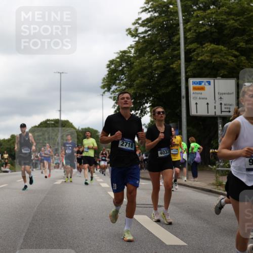 29.06.2025 - hella hamburg halbmarathon Yannick Fuchs http://msf.ph/oto/8216881 29.06.2025 10:45:46 20KM 2364, 2396, 2397, 2670, 2718, 2818, 4033, 4297, 4404, 4814, 4839, 4967, 5008, 5087, 5102, 6286, 6657, 6776, 7786, 8371, 8413, 8710, 8856, 9074, 9476, 9656, 9739, 9793, 9869, 10868, 11551, 11791, 12224, 12450, 12580, 13015, 13403, 13707, 13726, 13792, 13799, 14012, 14248, 14865, 14994, 15356, 15496, 15643, 15727, 15831, 16179, 16591, 17033, 17131, 17530, 17682, 17815, 17962, 17978, 17997, 18019, 18475, 18869, 18982, 19020 meine-sportfotos.de