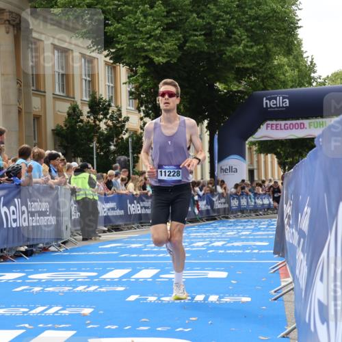 29.06.2025 - hella hamburg halbmarathon Strokosch-Dieckow http://msf.ph/oto/8216984 29.06.2025 10:25:46 Ziel 10468, 11228, 14107, 17258, 18692 meine-sportfotos.de