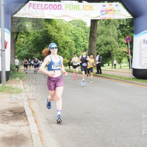 29.06.2025 - hella hamburg halbmarathon MichiJ http://msf.ph/oto/8217257 29.06.2025 10:23:46 Zwischen KM18-KM19 57, 1217, 6169, 7884, 7972, 9519, 11202, 14388, 16712, 17014 meine-sportfotos.de