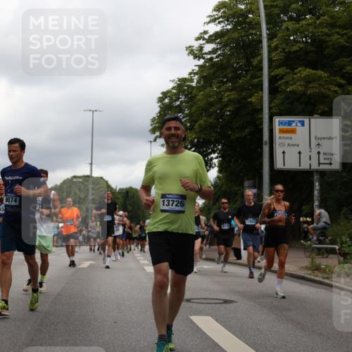 29.06.2025 - hella hamburg halbmarathon Yannick Fuchs http://msf.ph/oto/8217406 29.06.2025 10:45:50 20KM 2364, 2396, 2397, 2670, 2718, 2818, 4033, 4140, 4814, 4839, 5008, 5102, 6286, 6657, 6776, 7724, 7786, 8371, 8413, 8710, 8856, 9074, 9476, 9656, 9739, 9793, 9869, 10868, 11551, 11791, 12224, 12450, 12580, 13015, 13047, 13051, 13707, 13726, 13792, 13799, 14012, 14122, 14248, 14865, 14994, 15356, 15496, 15643, 15727, 15829, 15831, 16179, 16591, 17033, 17131, 17530, 17682, 17815, 17962, 17978, 17997, 18019, 18475, 18869, 18982, 19020 meine-sportfotos.de