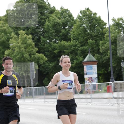 29.06.2025 - hella hamburg halbmarathon Jannik Wohlers http://msf.ph/oto/8217570 29.06.2025 10:27:08 Lombardsbrücke 4372, 5285, 5825, 6214, 7764, 7978, 8085, 10158, 10412, 10413, 11256, 12500, 14206, 17427, 17791, 18012, 18097, 18766 meine-sportfotos.de