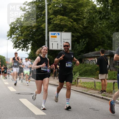 29.06.2025 - hella hamburg halbmarathon Yannick Fuchs http://msf.ph/oto/8217903 29.06.2025 10:45:53 20KM 2364, 2396, 2397, 2670, 2718, 2818, 4033, 4140, 4814, 4839, 5008, 5102, 6286, 6657, 6776, 7409, 7724, 7786, 8371, 8413, 8710, 8856, 9074, 9082, 9656, 9739, 9869, 11551, 11791, 12224, 12367, 12580, 13015, 13047, 13051, 13707, 13726, 13792, 14122, 14561, 14865, 14994, 15356, 15496, 15643, 15727, 15829, 15831, 16003, 16179, 16591, 17033, 17131, 17682, 17815, 17962, 17978, 17997, 18019, 18475, 18869, 18982 meine-sportfotos.de