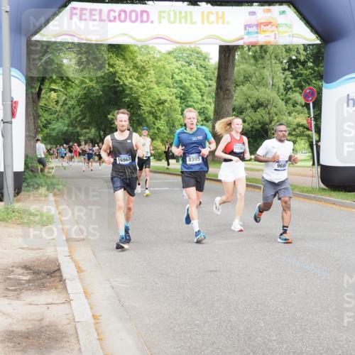 29.06.2025 - hella hamburg halbmarathon MichiJ http://msf.ph/oto/8218175 29.06.2025 10:23:55 Zwischen KM18-KM19 1002, 1644, 8395, 8864, 9686, 15391, 16140, 16695, 16811 meine-sportfotos.de