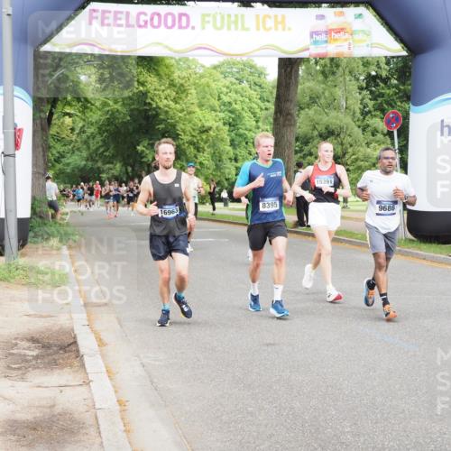 29.06.2025 - hella hamburg halbmarathon MichiJ http://msf.ph/oto/8218251 29.06.2025 10:23:55 Zwischen KM18-KM19 1002, 1644, 8395, 8864, 9686, 15391, 16140, 16695, 16811 meine-sportfotos.de