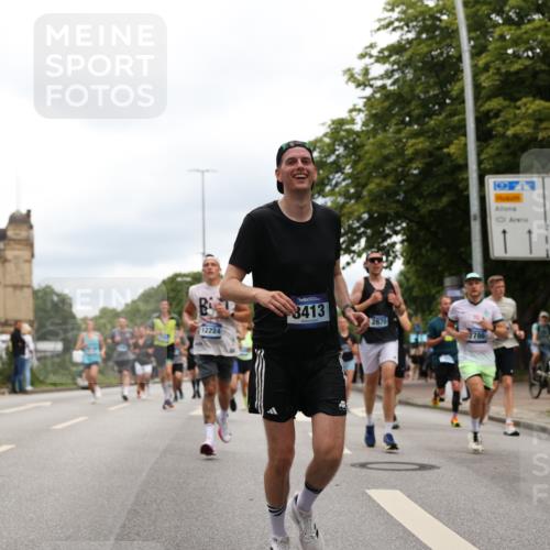 29.06.2025 - hella hamburg halbmarathon Yannick Fuchs http://msf.ph/oto/8218422 29.06.2025 10:45:54 20KM 2287, 2364, 2396, 2397, 2595, 2670, 2718, 2818, 4033, 4140, 4814, 5008, 5102, 6286, 6657, 6776, 7409, 7724, 7786, 8371, 8413, 8710, 8856, 9074, 9082, 9656, 9869, 11551, 11791, 12224, 12367, 12580, 13015, 13047, 13051, 13726, 13792, 14122, 14561, 14865, 14994, 15356, 15643, 15727, 15829, 15831, 16003, 16179, 16591, 17033, 17131, 17682, 17815, 17962, 17978, 17997, 18019, 18475, 18869, 18982 meine-sportfotos.de