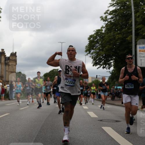 29.06.2025 - hella hamburg halbmarathon Yannick Fuchs http://msf.ph/oto/8218698 29.06.2025 10:45:56 20KM 2287, 2364, 2396, 2397, 2595, 2670, 2818, 4140, 4814, 5008, 5102, 6286, 6390, 6657, 6776, 7409, 7724, 7786, 8371, 8413, 8661, 8710, 8856, 9074, 9082, 9656, 9869, 10115, 11551, 11791, 12224, 12367, 12580, 13015, 13047, 13051, 13726, 13792, 14122, 14561, 14865, 14994, 15356, 15643, 15727, 15829, 15831, 16003, 16179, 16591, 17033, 17682, 17815, 17962, 17978, 17997, 18019, 18475, 18869, 18982 meine-sportfotos.de