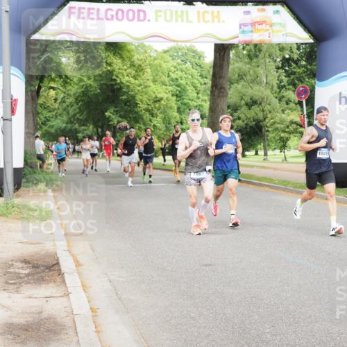 29.06.2025 - hella hamburg halbmarathon MichiJ http://msf.ph/oto/8218771 29.06.2025 10:24:04 Zwischen KM18-KM19 7867, 12369, 16963, 17826, 18419 meine-sportfotos.de