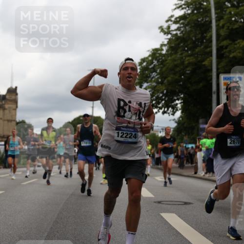 29.06.2025 - hella hamburg halbmarathon Yannick Fuchs http://msf.ph/oto/8218898 29.06.2025 10:45:56 20KM 2287, 2364, 2396, 2397, 2595, 2670, 2818, 4140, 4814, 5008, 5102, 6286, 6390, 6657, 6776, 7409, 7724, 7786, 8371, 8413, 8661, 8710, 8856, 9074, 9082, 9656, 9869, 10115, 11551, 11791, 12224, 12367, 12580, 13015, 13047, 13051, 13726, 13792, 14122, 14561, 14865, 14994, 15356, 15643, 15727, 15829, 15831, 16003, 16179, 16591, 17033, 17682, 17815, 17962, 17978, 17997, 18019, 18475, 18869, 18982 meine-sportfotos.de