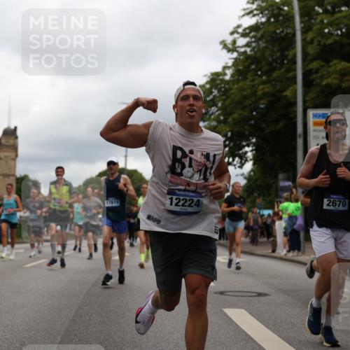 29.06.2025 - hella hamburg halbmarathon Yannick Fuchs http://msf.ph/oto/8218949 29.06.2025 10:45:56 20KM 2287, 2364, 2396, 2397, 2595, 2670, 2818, 4140, 4814, 5008, 5102, 6286, 6390, 6657, 6776, 7409, 7724, 7786, 8371, 8413, 8661, 8710, 8856, 9074, 9082, 9656, 9869, 10115, 11551, 11791, 12224, 12367, 12580, 13015, 13047, 13051, 13726, 13792, 14122, 14561, 14865, 14994, 15356, 15643, 15727, 15829, 15831, 16003, 16179, 16591, 17033, 17682, 17815, 17962, 17978, 17997, 18019, 18475, 18869, 18982 meine-sportfotos.de