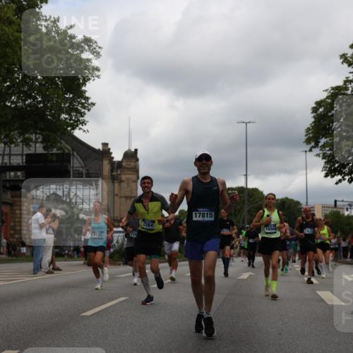 29.06.2025 - hella hamburg halbmarathon Yannick Fuchs http://msf.ph/oto/8219188 29.06.2025 10:45:57 20KM 2287, 2364, 2396, 2397, 2595, 2670, 2818, 4140, 4814, 5008, 5102, 6286, 6390, 6657, 6776, 7409, 7724, 7732, 7786, 8371, 8413, 8661, 8710, 8856, 9074, 9082, 9656, 9869, 10115, 11551, 11791, 12224, 12367, 12580, 13015, 13047, 13051, 13726, 13792, 14122, 14561, 14865, 15356, 15643, 15727, 15829, 15831, 16003, 16179, 16591, 17033, 17682, 17815, 17962, 17978, 17997, 18019, 18475, 18869, 18982 meine-sportfotos.de