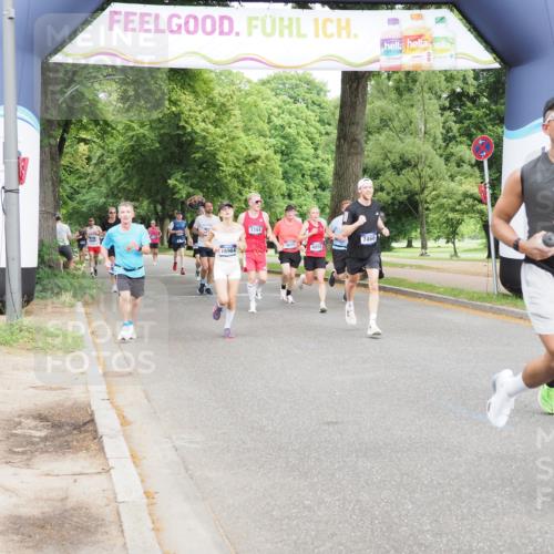 29.06.2025 - hella hamburg halbmarathon MichiJ http://msf.ph/oto/8219368 29.06.2025 10:24:08 Zwischen KM18-KM19 7466, 7867, 8901, 12204, 13343, 14952, 15390, 18419 meine-sportfotos.de