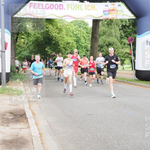 29.06.2025 - hella hamburg halbmarathon MichiJ http://msf.ph/oto/8219499 29.06.2025 10:24:09 Zwischen KM18-KM19 1344, 7466, 7867, 8901, 12204, 13343, 14952, 15390, 16964, 18419 meine-sportfotos.de