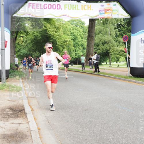 29.06.2025 - hella hamburg halbmarathon MichiJ http://msf.ph/oto/8220392 29.06.2025 10:24:16 Zwischen KM18-KM19 1344, 4050, 4740, 7466, 10771, 11559, 11898, 13419, 14603, 15115, 15991, 16964 meine-sportfotos.de