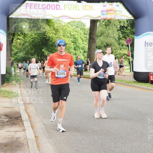 29.06.2025 - hella hamburg halbmarathon MichiJ http://msf.ph/oto/8220820 29.06.2025 10:48:45 Zwischen KM18-KM19 1188, 1568, 1726, 1823, 2582, 5299, 5305, 6602, 7658, 8730, 12125, 14574, 16128, 16145 meine-sportfotos.de