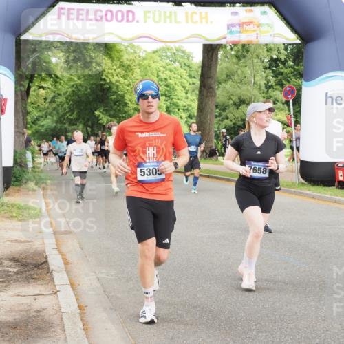 29.06.2025 - hella hamburg halbmarathon MichiJ http://msf.ph/oto/8220861 29.06.2025 10:48:45 Zwischen KM18-KM19 1188, 1568, 1726, 1823, 2582, 5299, 5305, 6602, 7658, 8730, 12125, 14574, 16128, 16145 meine-sportfotos.de