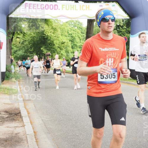 29.06.2025 - hella hamburg halbmarathon MichiJ http://msf.ph/oto/8221033 29.06.2025 10:48:46 Zwischen KM18-KM19 1188, 1726, 1823, 2582, 5299, 5305, 6602, 7636, 7658, 8730, 12125, 14574, 16128, 16145, 17383 meine-sportfotos.de