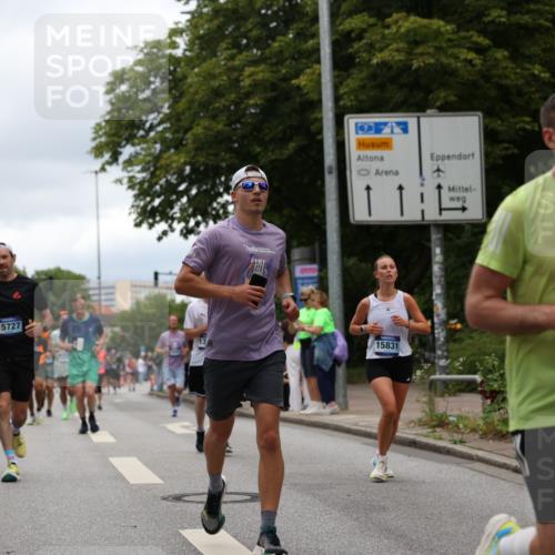 29.06.2025 - hella hamburg halbmarathon Yannick Fuchs http://msf.ph/oto/8221377 29.06.2025 10:46:06 20KM 2287, 2396, 2397, 2595, 2818, 4140, 4814, 5008, 5032, 5093, 5102, 5482, 6286, 6390, 6657, 7130, 7409, 7724, 7732, 8139, 8371, 8661, 8710, 8977, 9082, 9093, 9876, 10115, 11551, 11791, 12367, 12580, 13015, 13047, 13051, 13327, 13792, 14122, 14300, 14561, 15356, 15427, 15727, 15829, 15831, 16003, 16179, 16357, 16591, 17997, 18475, 18801, 18869, 18982 meine-sportfotos.de