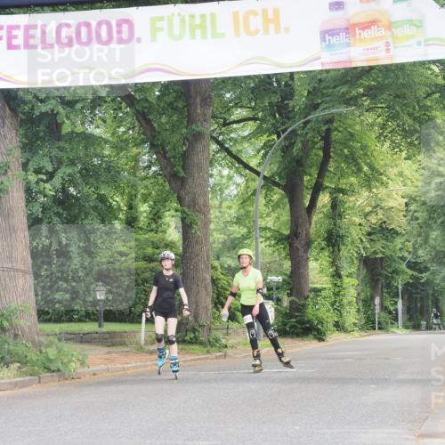 29.06.2025 - hella hamburg halbmarathon KatJ http://msf.ph/oto/8221540 29.06.2025 09:37:38 Zwischen KM18-KM19  meine-sportfotos.de