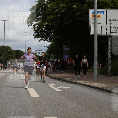 29.06.2025 - hella hamburg halbmarathon Yannick Fuchs http://msf.ph/oto/8221898 29.06.2025 10:33:08 20KM 1042, 1615, 1688, 1710, 2262, 2296, 2719, 2745, 2849, 3014, 3431, 3530, 4148, 5091, 5248, 6095, 6684, 7110, 8091, 10218, 11049, 11281, 11282, 11379, 12137, 12915, 13755, 14688, 14905, 15372, 16075, 16280, 17154, 17623, 17722, 18761 meine-sportfotos.de