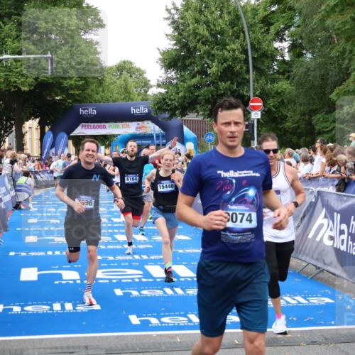 29.06.2025 - hella hamburg halbmarathon Zöllner http://msf.ph/oto/8221978 29.06.2025 10:52:24 Ziel 4140, 4419, 4587, 6164, 7896, 9074, 13211, 13707, 15144, 15446, 17773, 17997 meine-sportfotos.de