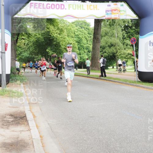 29.06.2025 - hella hamburg halbmarathon MichiJ http://msf.ph/oto/8222019 29.06.2025 10:24:32 Zwischen KM18-KM19 10477, 13252, 14629, 15621, 16123, 17022, 17643, 18183 meine-sportfotos.de