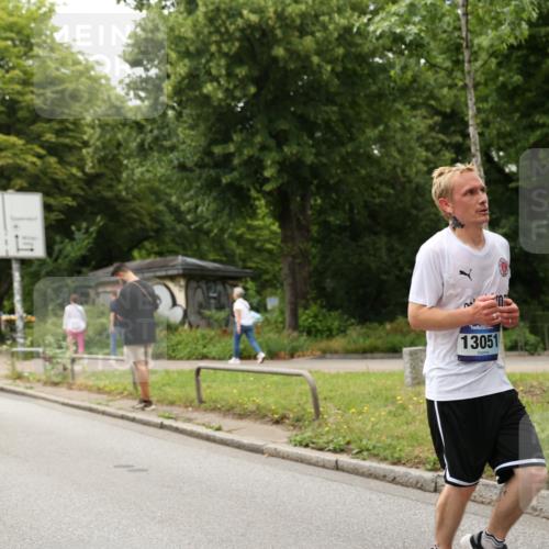 29.06.2025 - hella hamburg halbmarathon Yannick Fuchs http://msf.ph/oto/8222218 29.06.2025 10:46:10 20KM 2287, 2397, 2595, 4140, 4837, 5008, 5032, 5093, 5399, 5482, 6390, 7130, 7312, 7409, 7724, 7732, 8139, 8371, 8661, 8977, 9082, 9093, 9145, 9876, 10115, 11551, 12367, 12580, 13047, 13051, 13327, 14122, 14300, 14561, 15001, 15275, 15356, 15427, 15506, 15727, 15829, 15831, 16003, 16179, 16357, 16591, 17997, 18801, 18982 meine-sportfotos.de