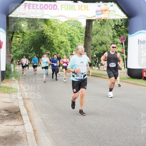29.06.2025 - hella hamburg halbmarathon MichiJ http://msf.ph/oto/8222641 29.06.2025 10:48:53 Zwischen KM18-KM19 1674, 6602, 6752, 7636, 8045, 8478, 9928, 11968, 13868, 15859, 17383, 19242 meine-sportfotos.de