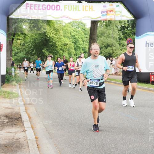 29.06.2025 - hella hamburg halbmarathon MichiJ http://msf.ph/oto/8222770 29.06.2025 10:48:53 Zwischen KM18-KM19 1674, 6602, 6752, 7636, 8045, 8478, 9928, 11968, 13868, 15859, 17383, 19242 meine-sportfotos.de