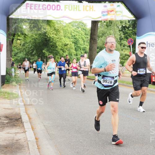 29.06.2025 - hella hamburg halbmarathon MichiJ http://msf.ph/oto/8222865 29.06.2025 10:48:53 Zwischen KM18-KM19 1674, 6602, 6752, 7636, 8045, 8478, 9928, 11968, 13868, 15859, 17383, 19242 meine-sportfotos.de