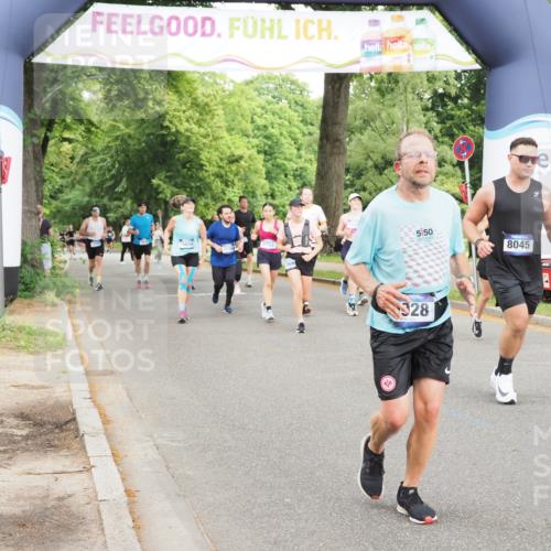 29.06.2025 - hella hamburg halbmarathon MichiJ http://msf.ph/oto/8222918 29.06.2025 10:48:53 Zwischen KM18-KM19 1674, 6602, 6752, 7636, 8045, 8478, 9928, 11968, 13868, 15859, 17383, 19242 meine-sportfotos.de