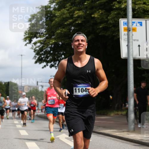 29.06.2025 - hella hamburg halbmarathon Yannick Fuchs http://msf.ph/oto/8222948 29.06.2025 10:33:11 20KM 1710, 2262, 2296, 2719, 2745, 2849, 3014, 3431, 4148, 5091, 5248, 6095, 6684, 7110, 8091, 9403, 10218, 11049, 11281, 11282, 11379, 12137, 12915, 13755, 14688, 14905, 15372, 16075, 16280, 17154, 17623, 17646, 17722, 18761, 19004, 19151 meine-sportfotos.de