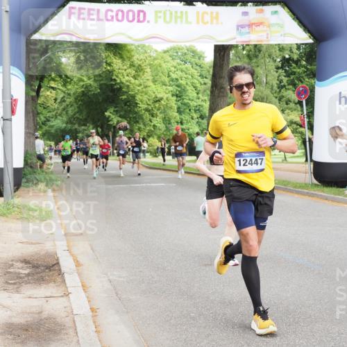 29.06.2025 - hella hamburg halbmarathon MichiJ http://msf.ph/oto/8223326 29.06.2025 10:24:45 Zwischen KM18-KM19 3809, 10384, 10877, 12044, 12447, 12462, 14622, 15415, 15931, 17691, 18237, 18841 meine-sportfotos.de