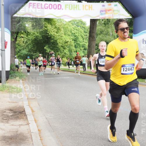 29.06.2025 - hella hamburg halbmarathon MichiJ http://msf.ph/oto/8223374 29.06.2025 10:24:45 Zwischen KM18-KM19 3809, 10384, 10877, 12044, 12447, 12462, 14622, 15415, 15931, 17691, 18237, 18841 meine-sportfotos.de